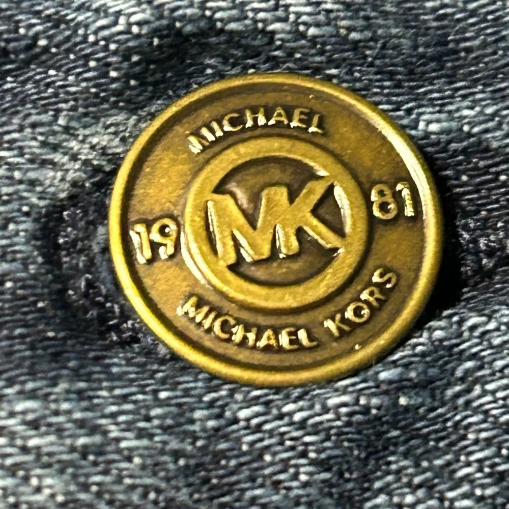 Michael Kors women’s size 4 straight leg jeans‎